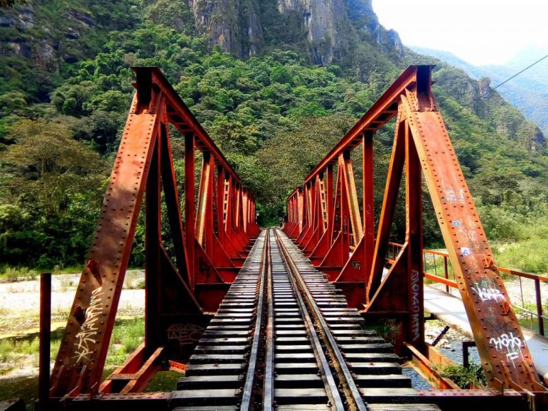 Tour Machu Picchu + Huayna Picchu en Bus 2 Días / 1 Noche + Tren Retorno Ollantaytambo