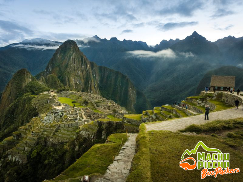 Machu Picchu por Hidroeléctrica 2 Días