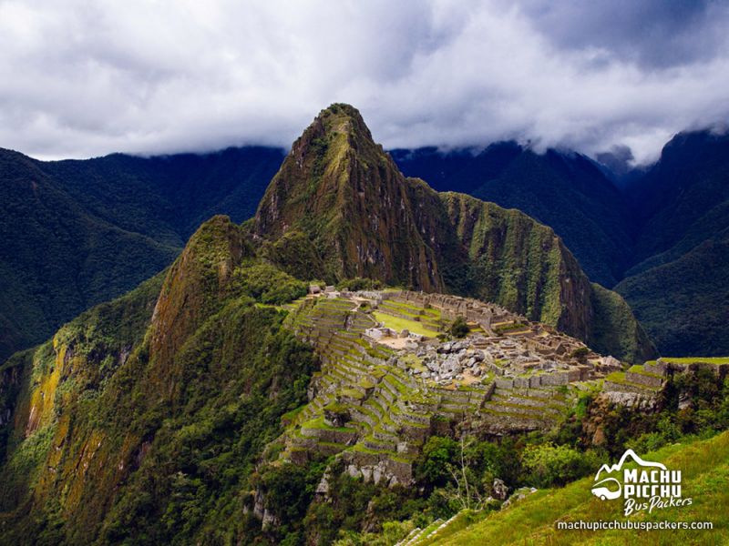 Tour Machu Picchu Full Day - Bus y Tren Ollantaytambo