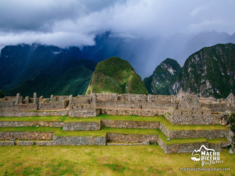 Tour Machu Picchu Full Day - Bus y Tren Ollantaytambo