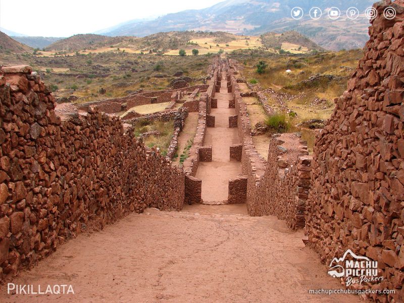 Tour Valle Sur Cusco (Tipón, Pikillaqta, Capilla Andahuaylillas) 1/2 Día