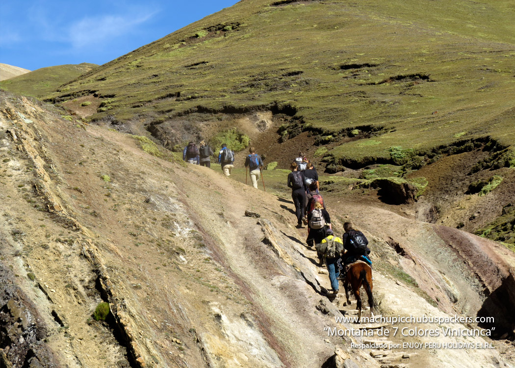 Vinicunca Rainbow Mountain - Cerro Colorado Vinicunca