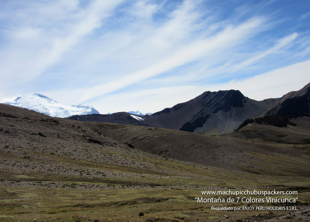 Vinicunca Rainbow Mountain - Cerro Colorado Vinicunca